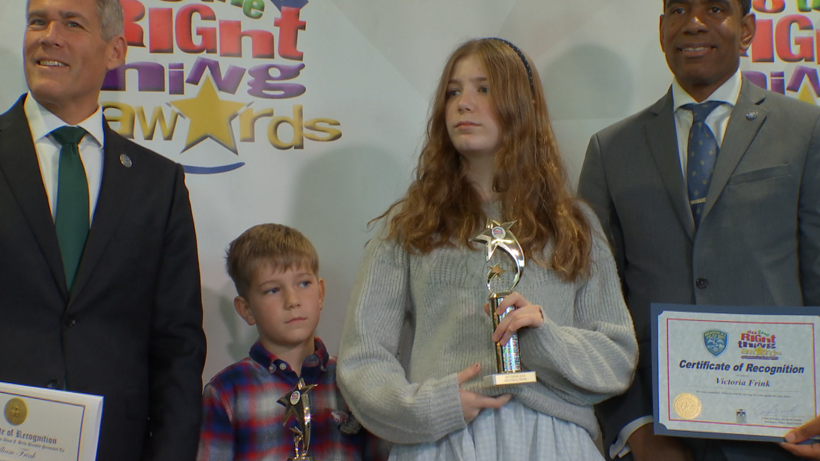 Do the Right Thing: Fairport brother and sister helped their dad during several seizures — WHEC News10NBC (Rochester)